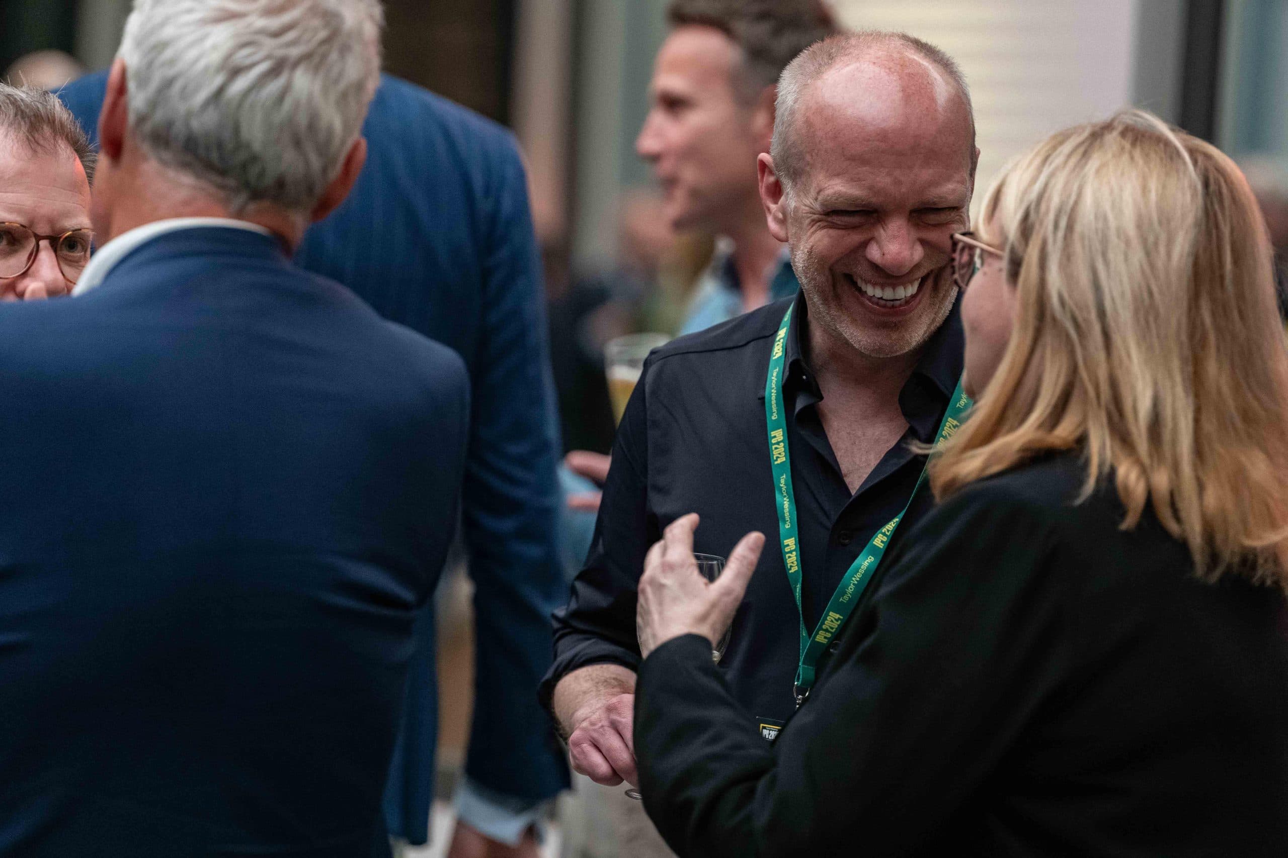 Copy of TW DAY 2 Closing and montage-images-88 Networking